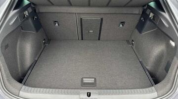 2025 CUPRA ETSI V3 DSG Euro 6 5-door (Grey) - Image: 12