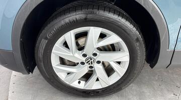 2022 Volkswagen 2.0 TDI Life DSG Euro 6 5-door (Blue) - Image: 40