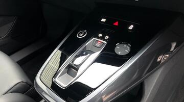 2025 Audi 40 Black Edition Sportback Auto 5-door 63kWh (Unlisted) - Image: 11