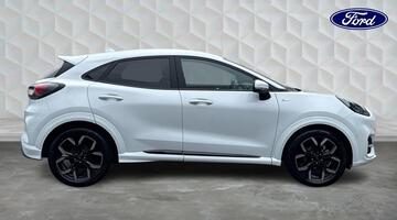 2023 Ford 1.0T EcoBoost MHEV ST-Line X Euro 6 5-door (White) - Image: 4