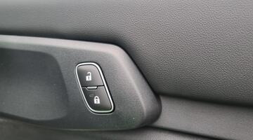 2025 Ford 3.0 TD V6 EcoBlue MS-RT Auto 4WD Euro 6 4-door (Green) - Image: 29