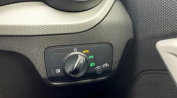 2022 Audi TFSI CoD 35 Sport S Tronic Euro 6 5-door (Red) - Image: 24