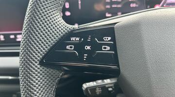 2025 Audi 2.0 TFSI S line S Tronic Euro 6 5-door (Black) - Image: 36