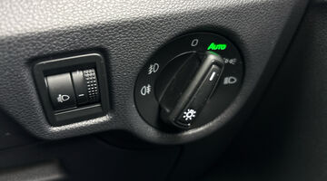 2025 Škoda 1.0 TSI SE Edition Euro 6 5-door (Grey) - Image: 25