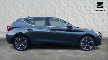 2022 SEAT EHybrid 12.8kWh XCELLENCE Lux DSG Euro 6 5-door (Grey) - Image: 4