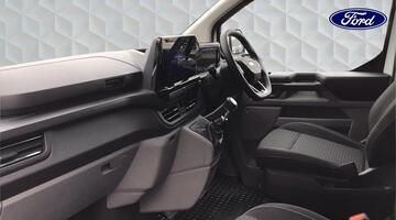 2025 Ford 2.0 320 EcoBlue Zetec L1 Euro 6 5-door (White) - Image: 2