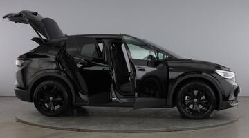 2025 Volkswagen Pro 77kWh Black Edition Auto 5-door (Black) - Image: 10
