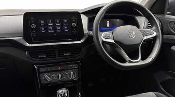 2024 Volkswagen 1.0 TSI Match Euro 6 5-door (Grey) - Image: 2