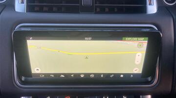 2020 Land Rover 2.0 P400e 13.1kWh HSE Dynamic Auto 4WD Euro 6 5-door (Black) - Image: 13