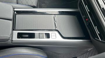 2025 Volkswagen TSI eHybrid 19.7kWh R-Line DSG Euro 6 5-door (Green) - Image: 24