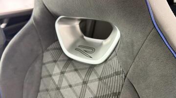 2025 Volkswagen 2.0 TDI R-Line DSG Euro 6 5-door (Grey) - Image: 41