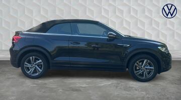 2025 Volkswagen TSI R-Line DSG 2WD Euro 6 2-door (Black) - Image: 4