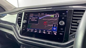 2019 Volkswagen TDI SEL Euro 6 5-door (Blue) - Image: 17