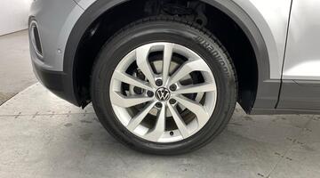 2025 Volkswagen TSI Match Euro 6 5-door (Silver) - Image: 36