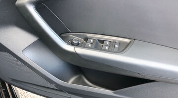 2025 Audi TFSI 35 S line Sportback S Tronic Euro 6 5-door (Black) - Image: 22