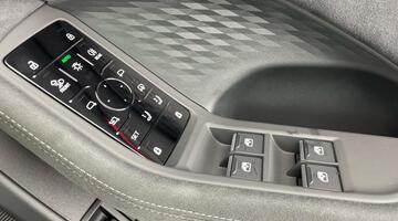 2025 Audi 2.0 e-hybrid5.9kWh Edition 1 S Tronic quattro Euro 6 5-door (Green) - Image: 19