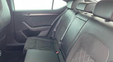 2024 Škoda 2.0 TDI SportLine Plus DSG Euro 6 5-door (Silver) - Image: 37