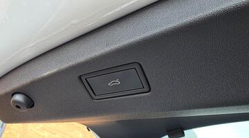 2025 Volkswagen Pro 77kWh Match Plus Fastback Auto 5-door (Multicolour) - Image: 20