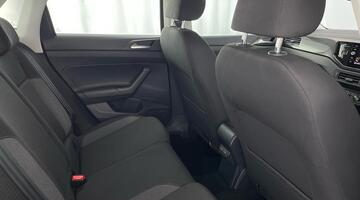 2023 Volkswagen 1.0 TSI Match Euro 6 5-door (Grey) - Image: 22