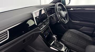 2022 Volkswagen TSI R-Line DSG Euro 6 5-door (Blue) - Image: 2