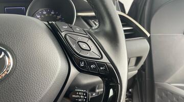 2019 Toyota VVT-h Dynamic CVT Euro 6 5-door (Grey) - Image: 12