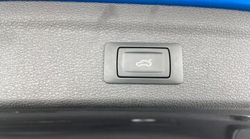 2021 Audi TFSI CoD 35 Black Edition S Tronic Euro 6 5-door (Blue) - Image: 32