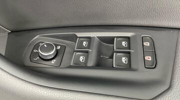 2025 Volkswagen 3.0 TDI V6 Black Edition Tiptronic 4Motion Euro 6 5-door (Grey) - Image: 20