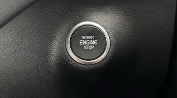 2022 Volvo T3 R-Design Auto Euro 6 5-door (Black) - Image: 19