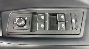 2025 Volkswagen TSI R-Line DSG Euro 6 5-door (Black) - Image: 19