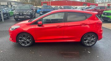 2019 Ford 1.0T EcoBoost ST-Line Euro 6 5-door (Red) - Image: 16