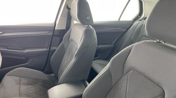 2024 Volkswagen TSI Style Euro 6 5-door (Black) - Image: 35