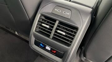 2025 Volkswagen TSI eHybrid 19.7kWh R-Line DSG Euro 6 5-door (Silver) - Image: 32