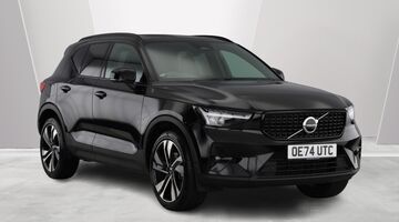 2025 Volvo 2.0 B4 MHEV Plus DCT Auto Euro 6 5-door (Black) - Image: 1