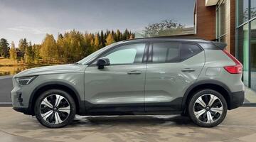 2022 Volvo Recharge 69kWh Plus Auto 5-door (Green) - Image: 6