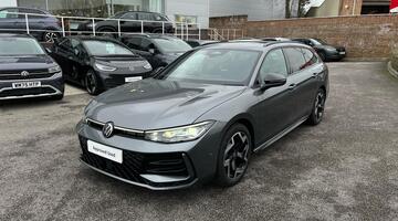 2025 Volkswagen ETSI MHEV R-Line DSG Euro 6 5-door (Grey) - Image: 40