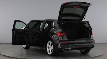 2022 Audi TFSI 35 S line Sportback Euro 6 5-door (Black) - Image: 11