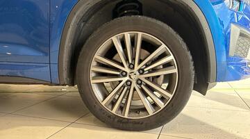 2024 Škoda 2.0 TDI Laurin & Klement DSG 4WD Euro 6 5-door (7 Seat) (Blue) - Image: 6