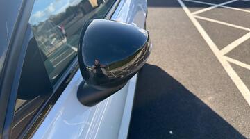 2025 Volvo Twin Performance 69kWh Ultra Auto 5-door (Blue) - Image: 36