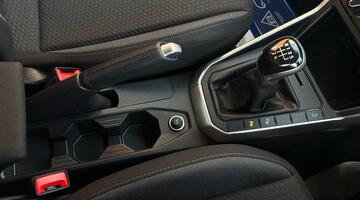 2024 Volkswagen 1.0 TSI Life Euro 6 5-door (Grey) - Image: 31