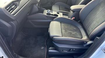 2025 Ford 2.5h Duratec ST-Line CVT Euro 6 5-door (White) - Image: 19