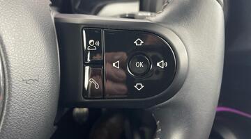 2021 MINI Cooper Sport Euro 6 5-door (Red) - Image: 13