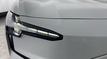 2025 Volvo Single Motor Extended Range 69kWh Plus Auto 5-door (White) - Image: 34