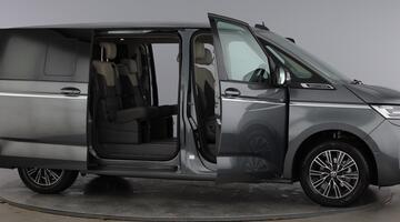 2025 Volkswagen 2.0 TDI Style Long MPV DSG Euro 6 5-door (Grey) - Image: 10