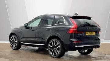 2025 Volvo 2.0h T8 18.8kWh Ultra Bright Auto Euro 6 5-door (Black) - Image: 5