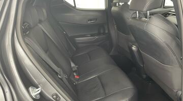 2019 Toyota VVT-h Dynamic CVT Euro 6 5-door (Grey) - Image: 26