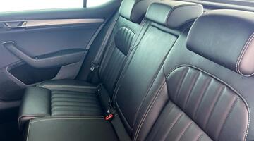 2023 Škoda 2.0 TDI SE L DSG Euro 6 5-door (Blue) - Image: 35