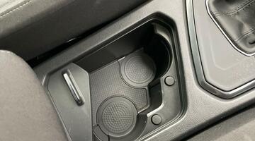 2021 Volkswagen TSI Life DSG Euro 6 5-door (Silver) - Image: 21