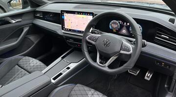 2025 Volkswagen ETSI MHEV R-Line DSG Euro 6 5-door (Grey) - Image: 6