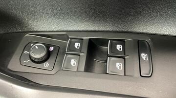 2023 Volkswagen 2.0 TSI GTI DSG Euro 6 5-door (Red) - Image: 19