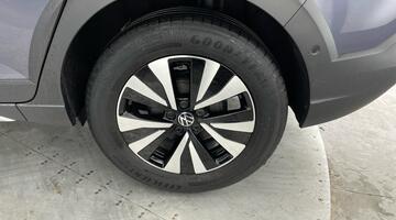 2022 Volkswagen 1.0 TSI Life Euro 6 5-door (Grey) - Image: 31